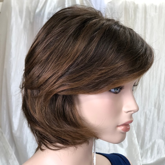 NWT Dark Brn with Auburn Mid Length Wig Avg Size - Picture 4 of 8